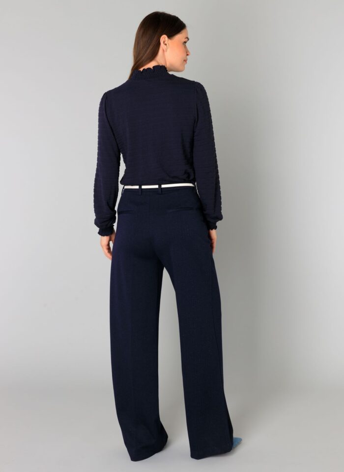 Onarida Essential Top (Yest Brand) - Image 3