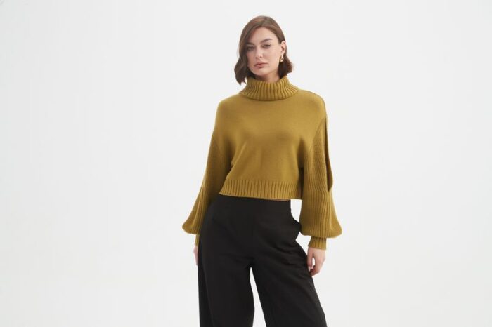 Balloon Sleeve Knit Sweater (Tirelli Brand) - Image 4