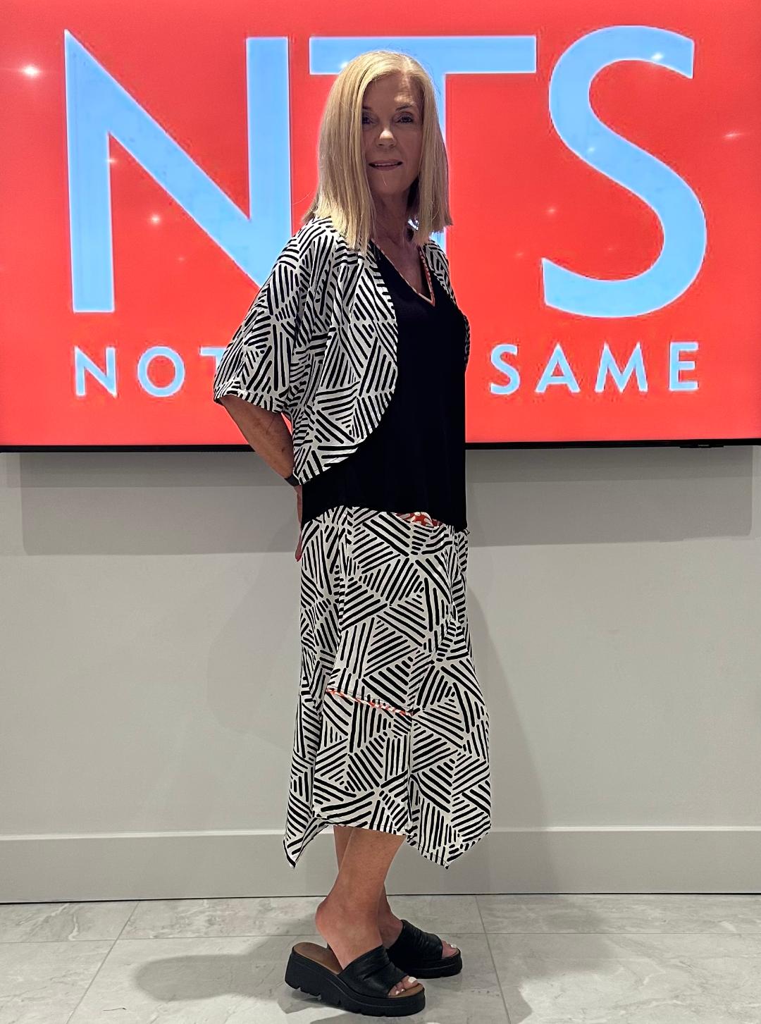 Jacket (Tara Vao Brand) - Image 2