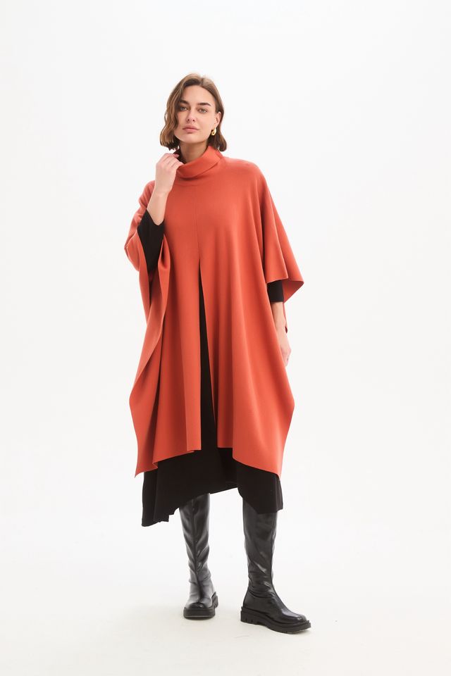 Asymmetrical Crossover Knit Wrap (Tirelli Brand) - Image 5