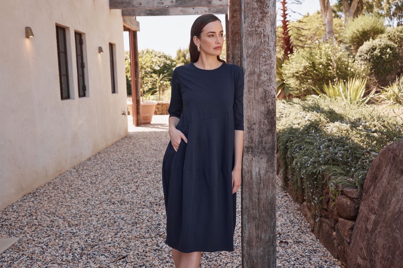 Diagonal Seam Knit Dress (Tirelli Brand)