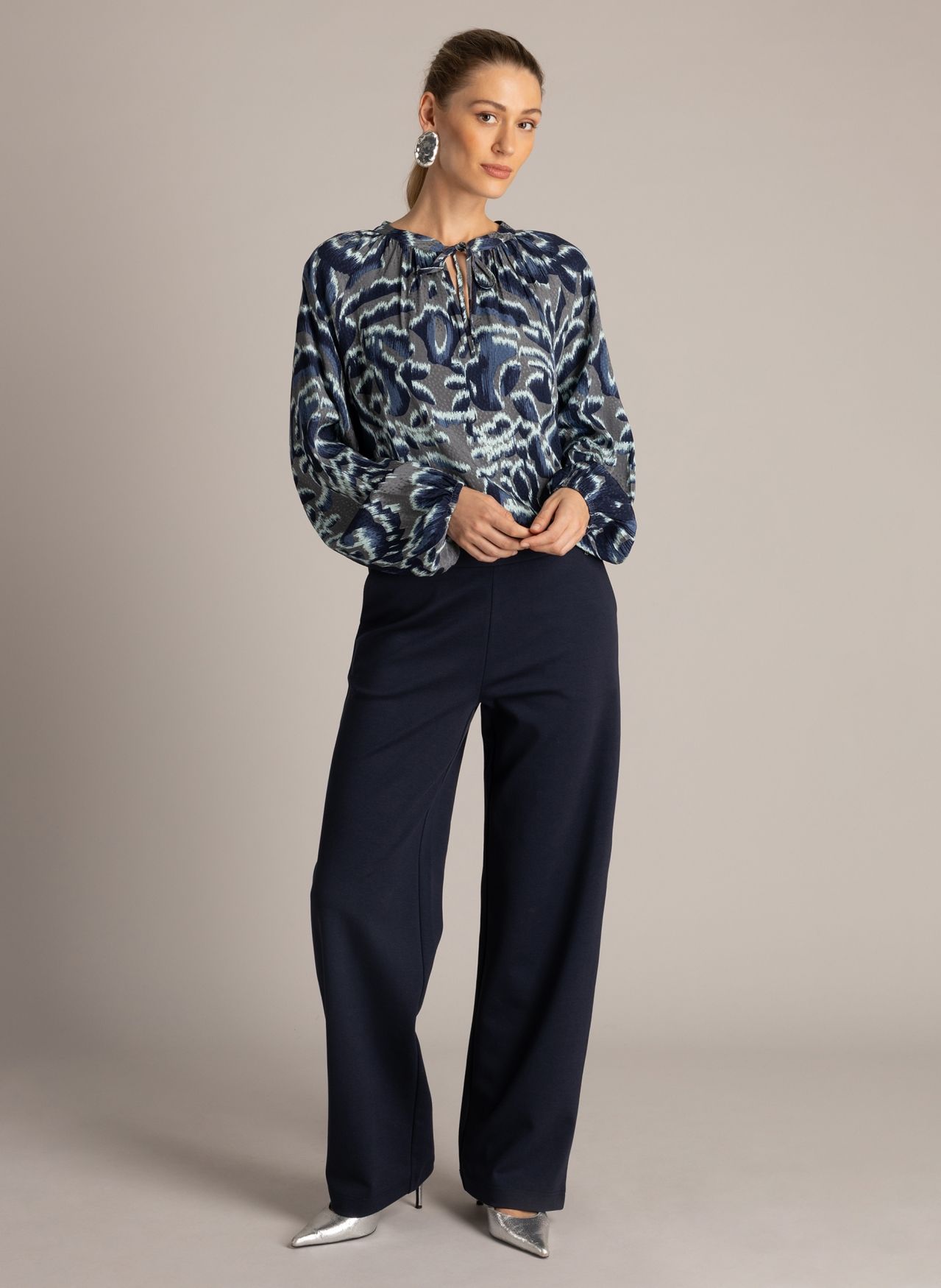 Carmen Essential Blouse (Yest Brand) - Image 2