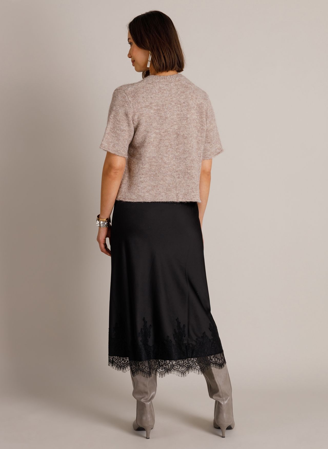 Wenda Short Sleeved Cardigan (Yest Brand) - Image 4