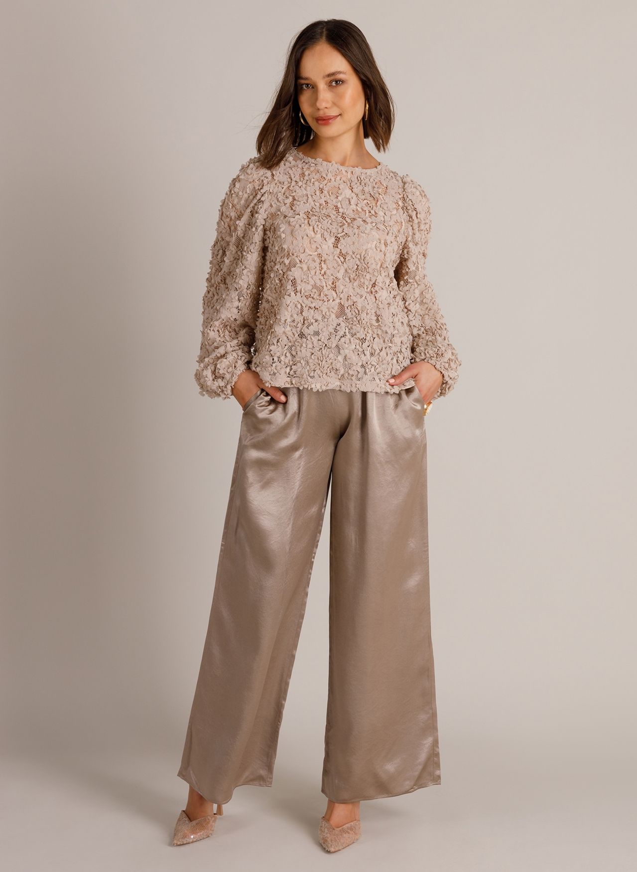 Willa Top (Yest Brand) - Image 2